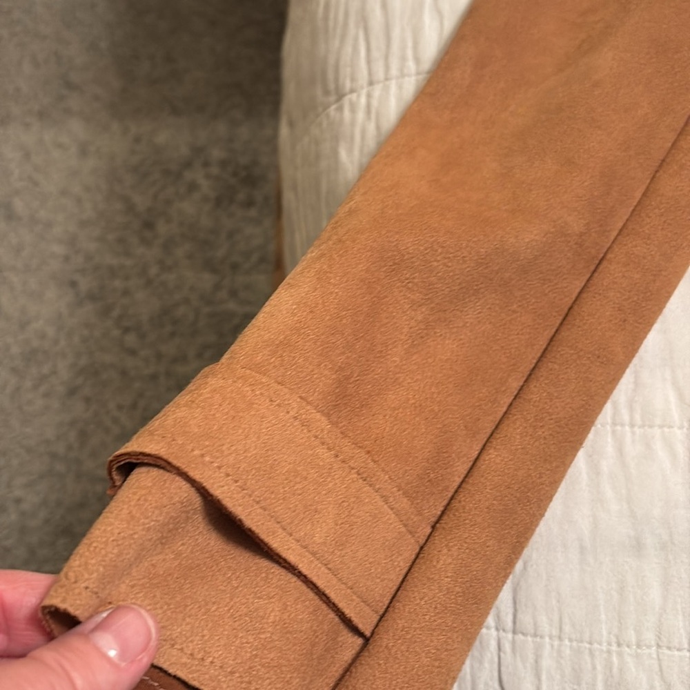 Women’s camel color three-quarter length pea coat - Picture 5 of 7